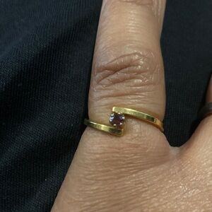 Vintage Avon Gold Ring with Purple Gemstone